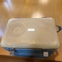 クーラーボックスの画像