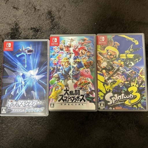 Switch
スマブラ、スプラトゥーン、ポケモン