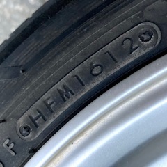 ◆12インチ 4本セット 社外アルミホイール 13×4.5J 100×4H +43 夏タイヤ 155/65R13 トーヨーの画像