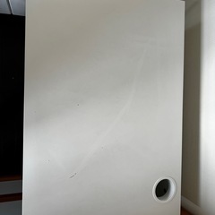 IKEA ミッケ　机の画像