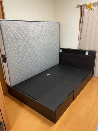 東京インテリア　ダブルベッド　フレームのみ