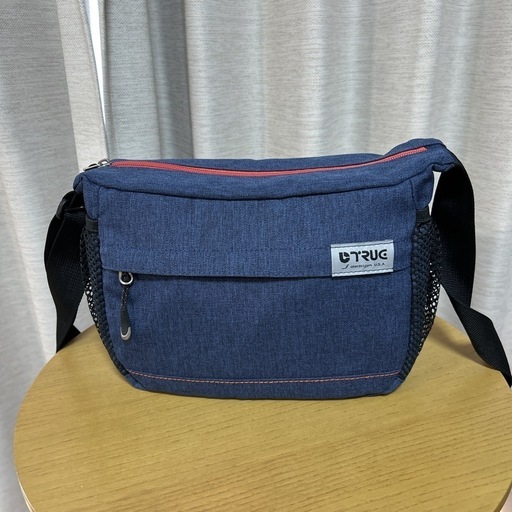 【美品】ETSUMI TRUC カメラバック ショルダーバック