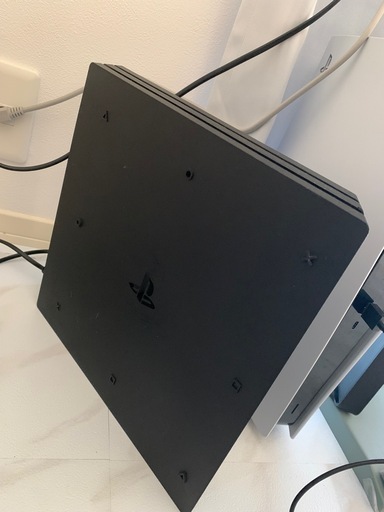 PS4 Pro CUH-7200