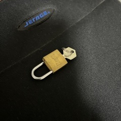 スーツケース　キャリーケースの画像