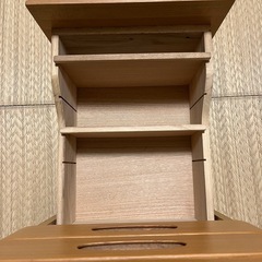 （今週土日希望）キャスター付きキャビネットの画像