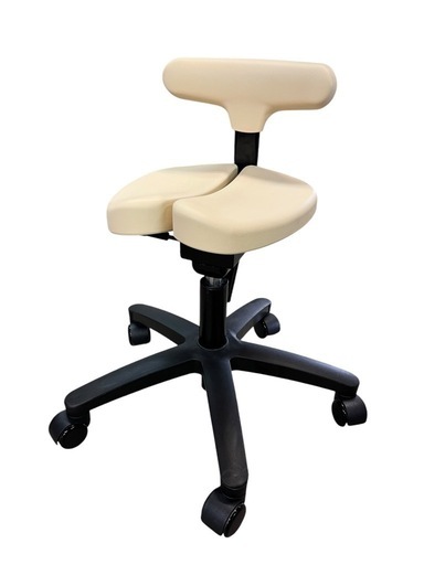 NO.1771 【美品】アーユルチェアー ayur chair キャスタータイプ チェア 椅子 腰痛対策 姿勢矯正 メディカルシート 体圧分散マット 骨盤 中古品
