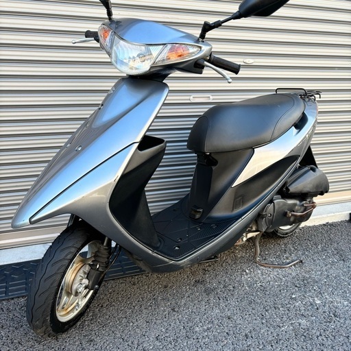 2935.配送込み　アドレスv50 バッテリー、シート新品　配送、自走引き取りも可能