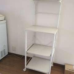 無料！電子レンジ等置く棚（キッチンラック）