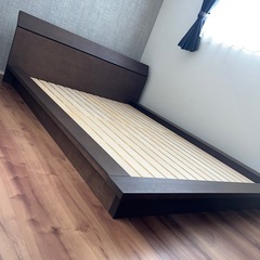 ダブルベットフレームの画像