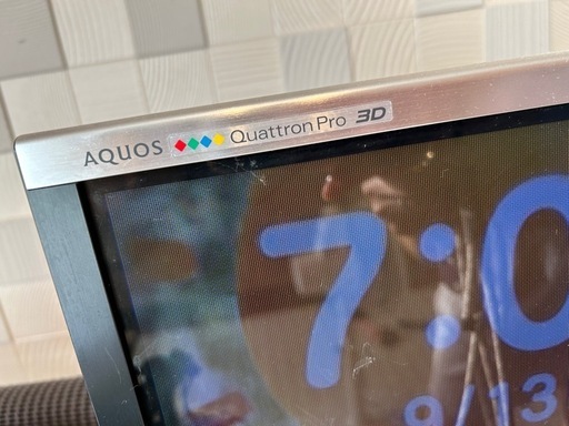 AQUOS Quattron Pro3D  60インチ　