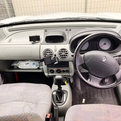 ルノー　カングー　KCK4M 白の画像