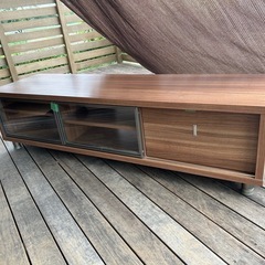 幅180センチ　テレビ台