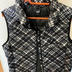 ユニクロダウンベストLサイズ