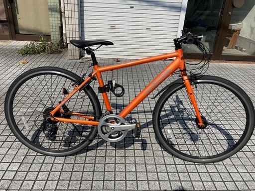 【クロスバイク】美品❗️700x28c 3x7段変速　LEDオートライト付　チェーン新品❗️ワイヤー鍵付属　若林自転車　膳所店　SALE中❗️