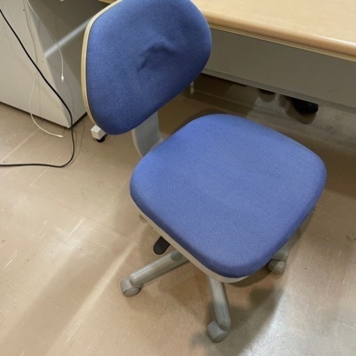 事務椅子