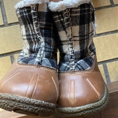 OSHKOSH キッズ冬靴　子供用冬靴16cmの画像