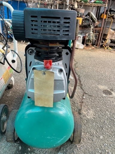 コンプレッサー24L