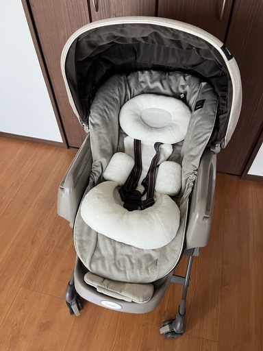 コンビ　電動　ネムリラオートスウィングBEDおやすみドームEG