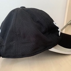 ★完売引渡済★マグネットグリップマーカー付　スリクソン　ゴルフキャップ　　の画像