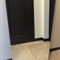 鏡　ミラーの画像