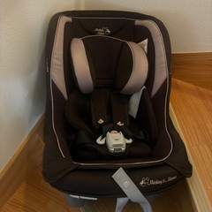 チャイルドシート　combi ミニマグランデ　