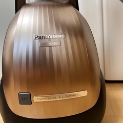 Panasonic コード掃除機　掃除機の画像