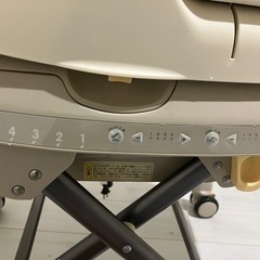 Combi ロアンジュ　電動バウンサーの画像