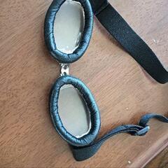 バイク用ゴーグルの画像