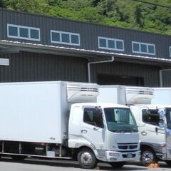トラックドライバー【中型】株式会社大竹山工業所◆未経験歓迎