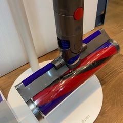 Dyson ダイソン　コードレスクリーナー　掃除機　V12 detect slim 使用期間4ヶ月ほど　美品　の画像