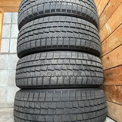 DUNLOP WINTER MAXX 01 215/50 R18 スタッドレスタイヤ