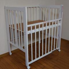 折りたたみ式ハイタイプミニベビーベッドの画像