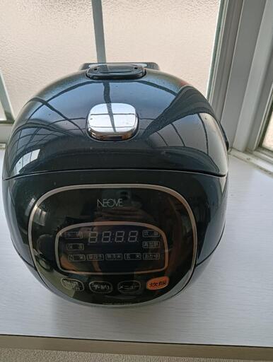 炊飯器　2021年製　3.5合炊き