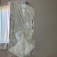 タキシード　白