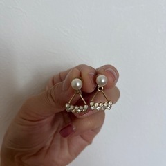 ピアス
