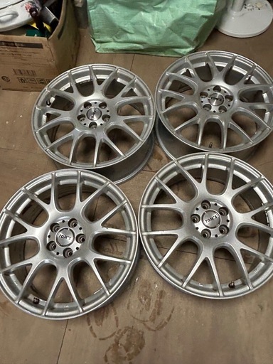 トムスホイール17インチ