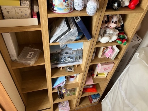 本棚 スライド式 耐震家具転倒防止マット付き