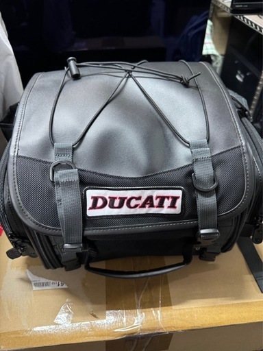 ducati バイク用　バッグ