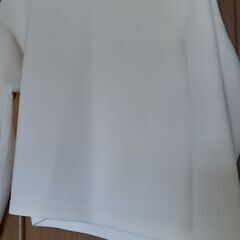 ユニクロパーカーの画像