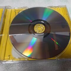 ♠　Beautiful Maladies -Island Years Tom Waits (トム・ウェイツ) 　アイランドからリリースされた7枚のアルバムから選出されたベスト盤で、日本からの要請で実現し、ウェイツ自身が選曲を確認してのもの。歌の存在感だけに囚われることなかれ。パーカッションの泥沼にあいつやあいつやあいつらの影も。の画像