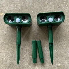 動物よけ　超音波ソーラー機