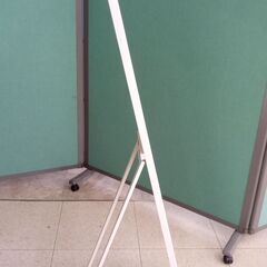 ★ジモティ割あり★  ミラｰ 白 H144×D48×W22 クリーニング済み TJ8512の画像