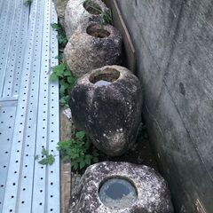 蹲（つくばい）の画像