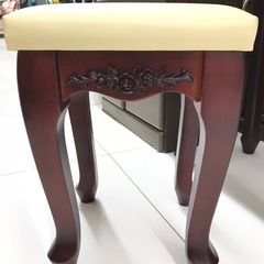 ピュアローズアンティーク調仏壇の画像