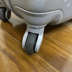 スーツケースの画像