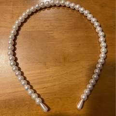 フェイクパールカチューシャ ヘアアクセサリー