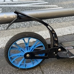 高学年、大人用折りたたみスクーターの画像