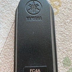 ヤマハ【美品】電子ピアノペダル　フットスイッチ　FC4A サスティンペダル型の画像