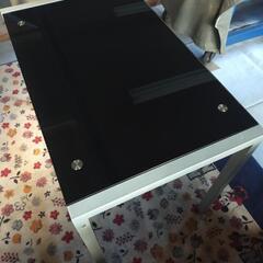 ガラス机・パソコン机　中古　０円の画像