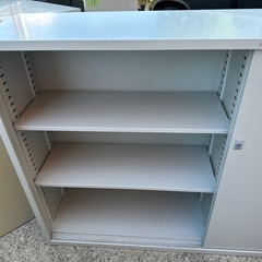 大きい書庫　スチール製　保管庫にも 幅176 奥40 高さ111cmの画像